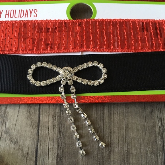 NEW Holiday Choker & Socks bundle - Picture 3 of 9